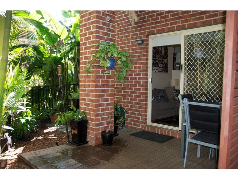 16/100 Racecourse Dive, Bundall QLD 4217