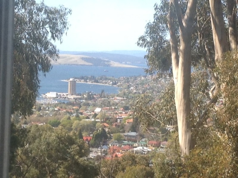 152 Forest Road, West Hobart TAS 7000