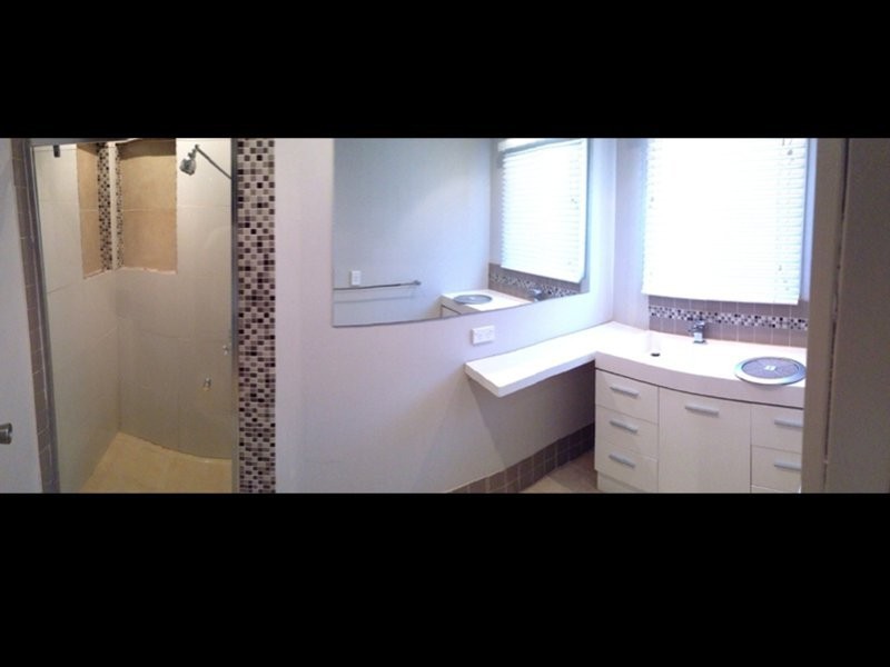 1/6 Pheasant Court, Miami QLD 4220