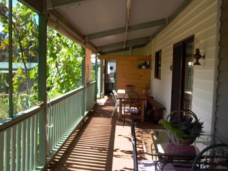 825 Barry Road, Hanging Rock NSW 2340