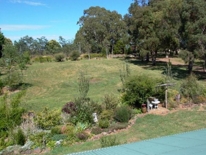 825 Barry Road, Hanging Rock NSW 2340