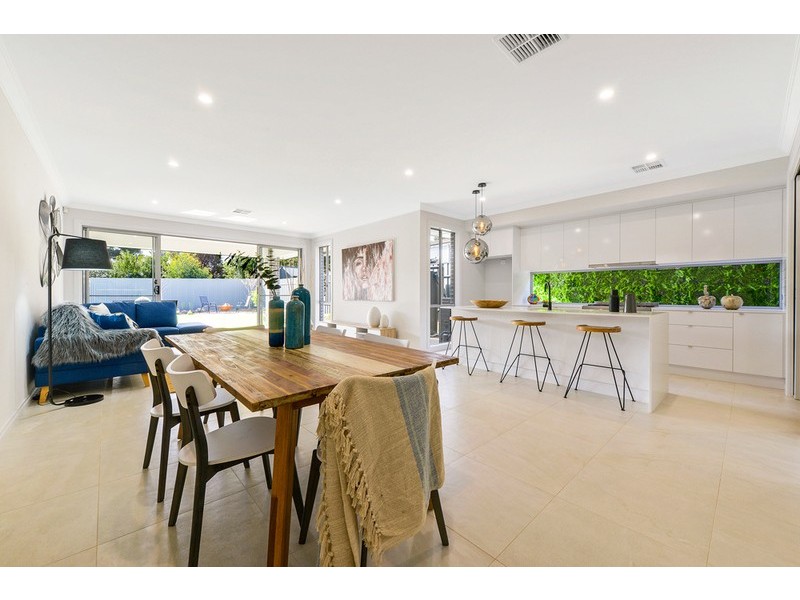 12 Dudley Avenue, Daw Park SA 5041