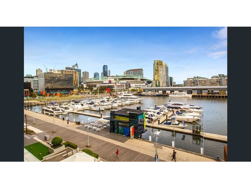 5 Caravel Lane, Docklands VIC 3008