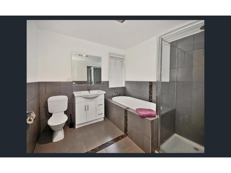 93 Sterling Drive, Keilor East VIC 3033