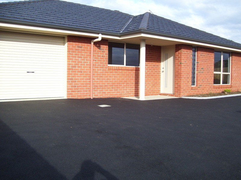 2/11 Brigalow Street, Legana TAS 7277