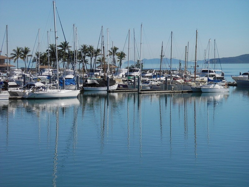 12/16 Sir Leslie Thiess Drive, Townsville City QLD 4810