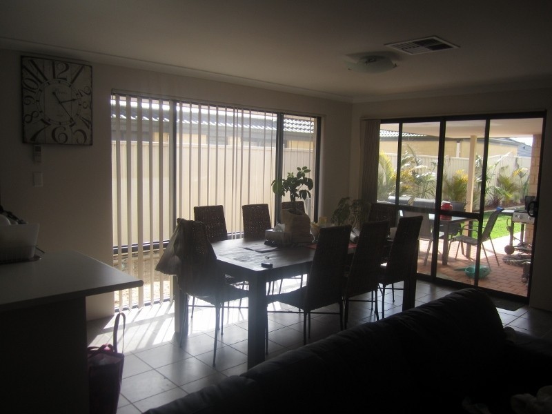 221 Bartram Road, Atwell WA 6164
