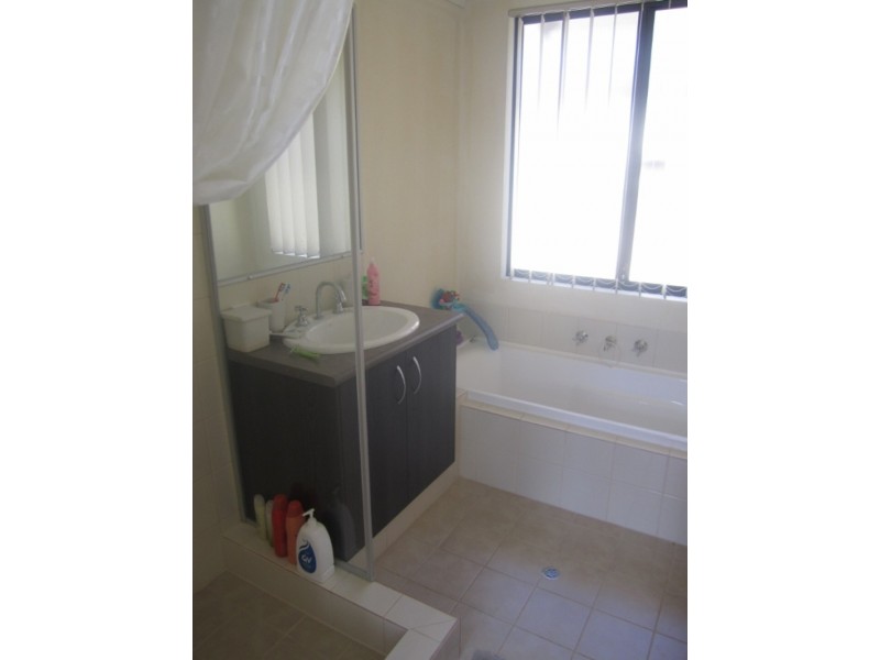 221 Bartram Road, Atwell WA 6164