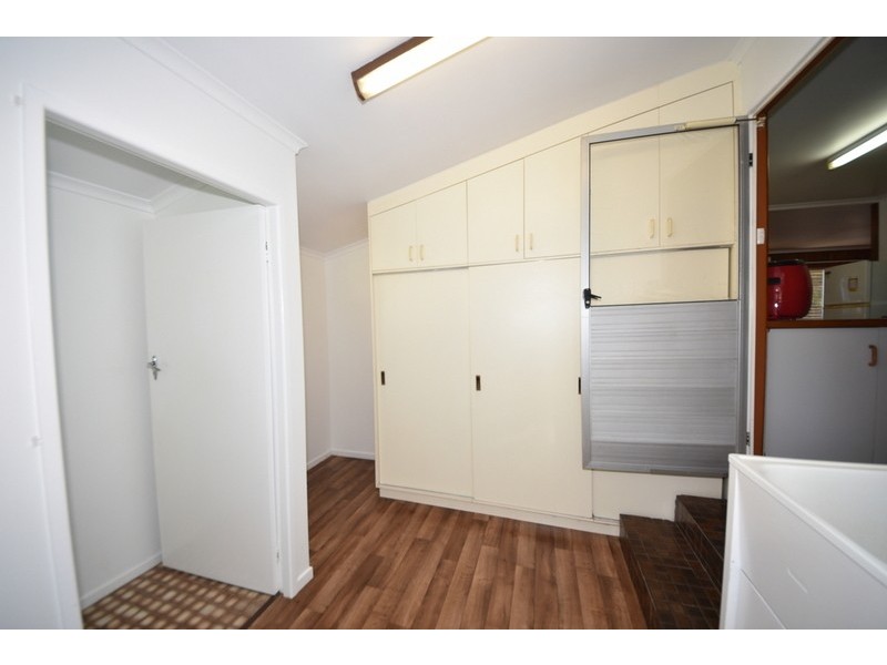 11 Eaglemount Road, Andergrove QLD 4740