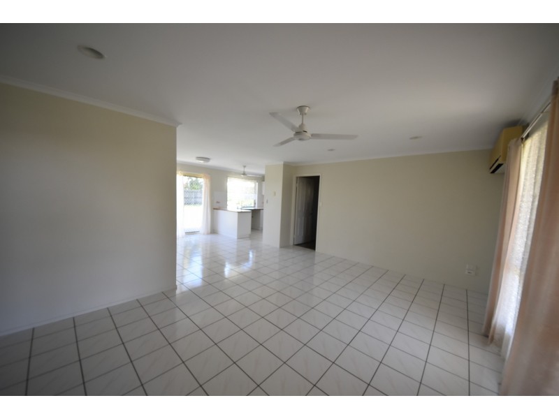 1 Aberdeen Court, Beaconsfield QLD 4740
