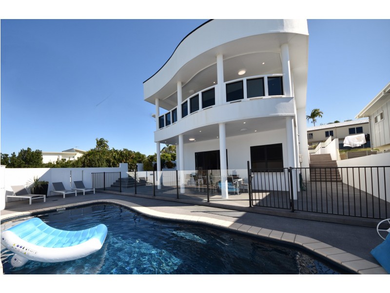 32 O’brien Esplanade, Shoal Point QLD 4750