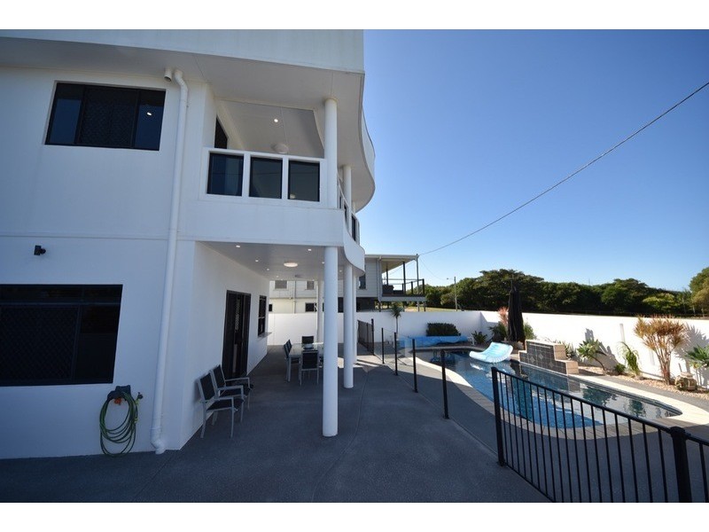 32 O’brien Esplanade, Shoal Point QLD 4750