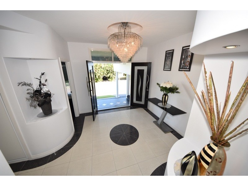 32 O’brien Esplanade, Shoal Point QLD 4750