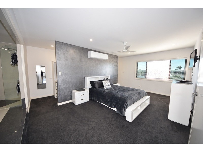 32 O’brien Esplanade, Shoal Point QLD 4750