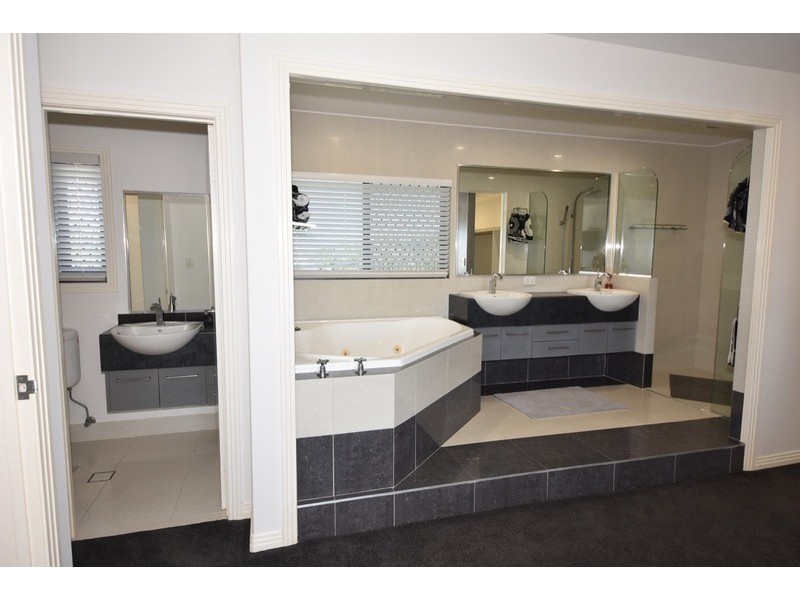 32 O’brien Esplanade, Shoal Point QLD 4750