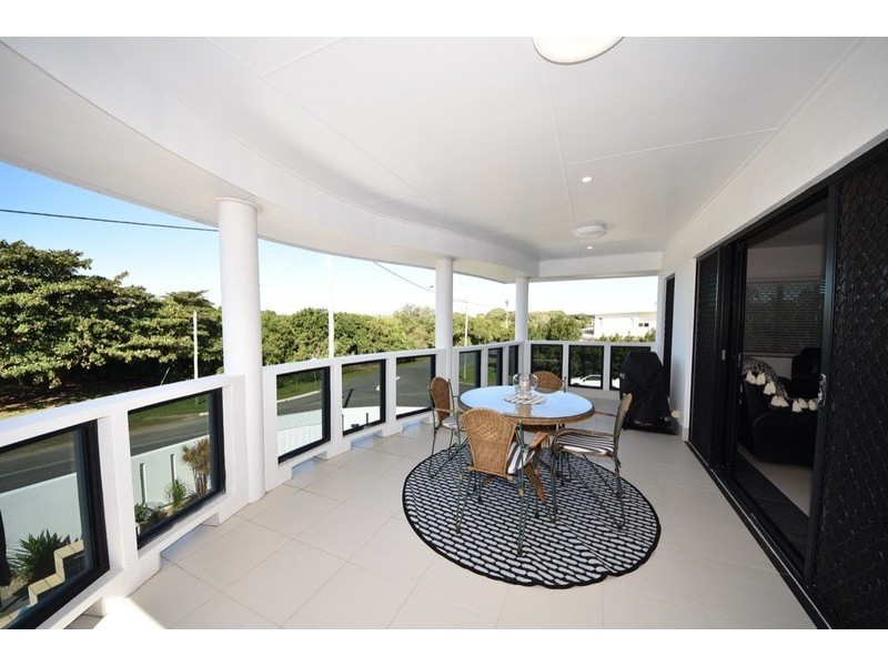 32 O’brien Esplanade, Shoal Point QLD 4750