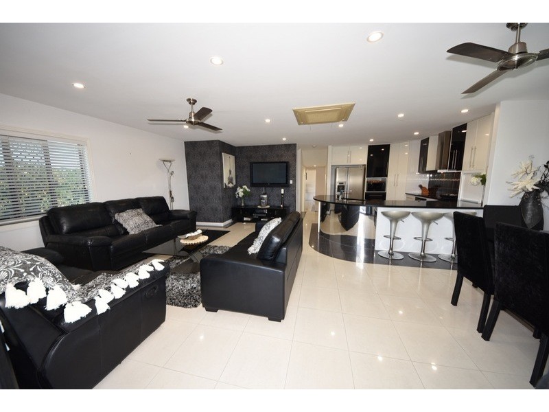 32 O’brien Esplanade, Shoal Point QLD 4750