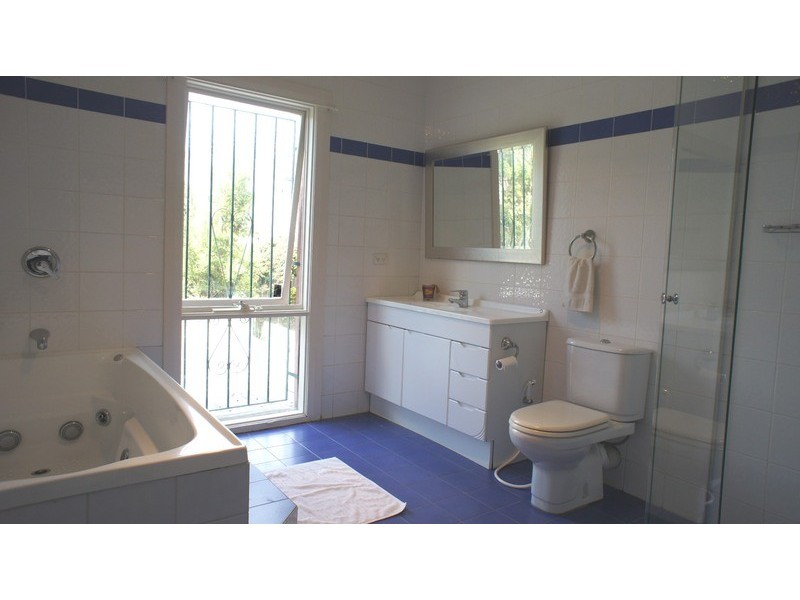 38 Ruthven Street, Bondi Junction NSW 2022