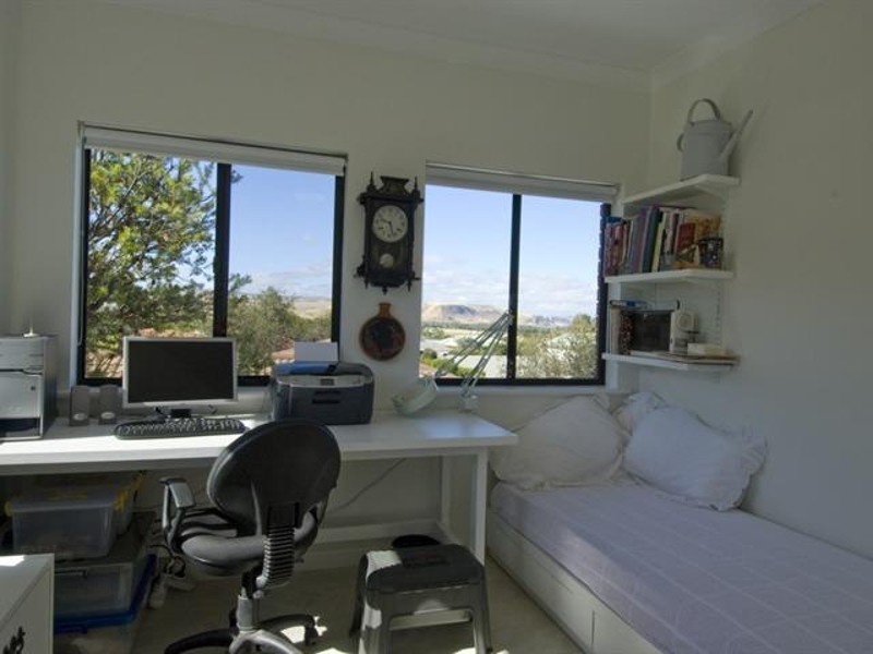 33 Mountain Ave, Normanville SA 5204