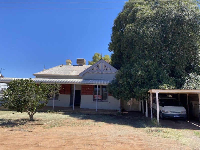 99 Hepburn Street, Mount Magnet WA 6638