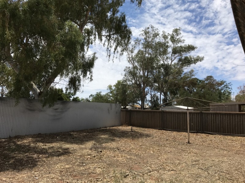 99 Hepburn Street, Mount Magnet WA 6638