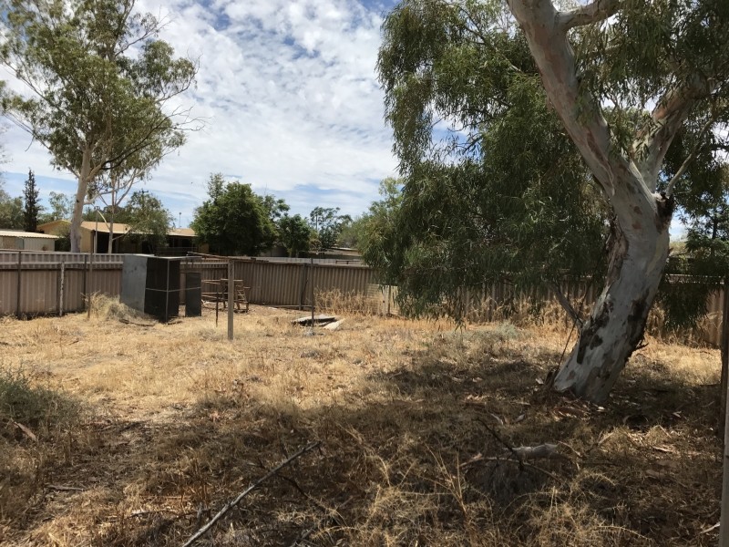 99 Hepburn Street, Mount Magnet WA 6638