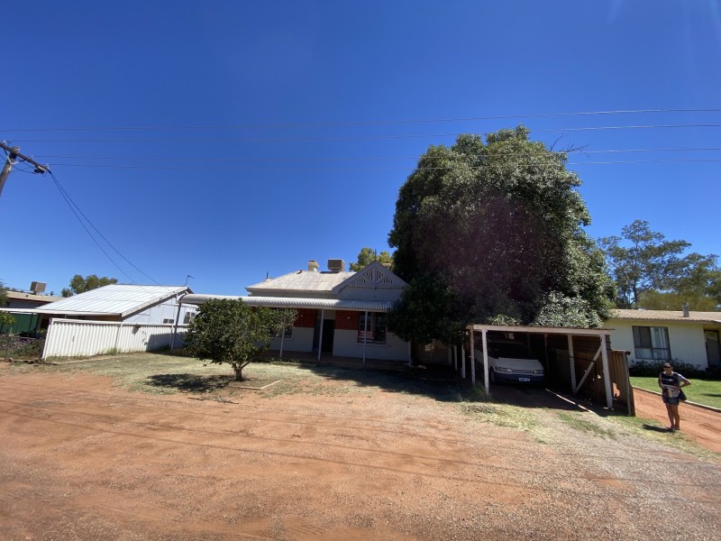99 Hepburn Street, Mount Magnet WA 6638