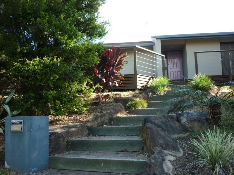 2 Ketch Street, Jamboree Heights QLD 4074
