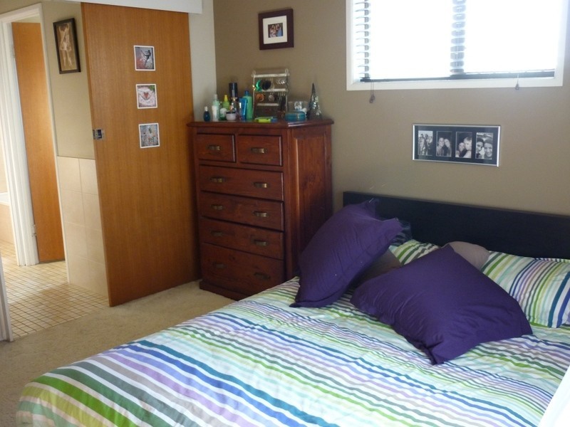 2 Ketch Street, Jamboree Heights QLD 4074
