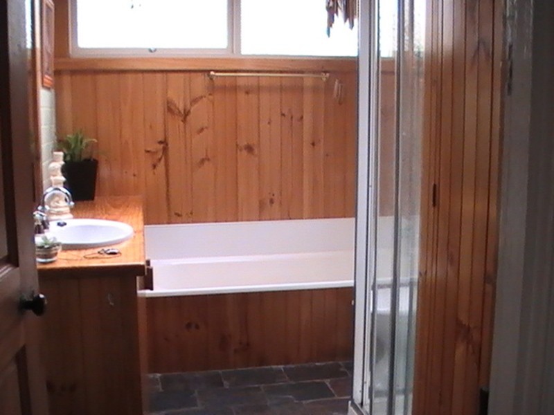 94 Giblin St, Lenah Valley TAS 7008