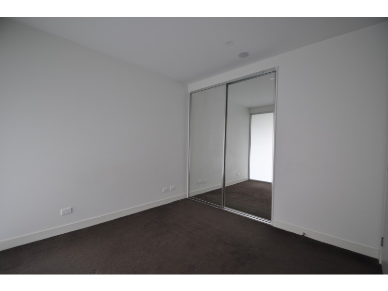 30 Leonard Crescent, Ascot Vale VIC 3032