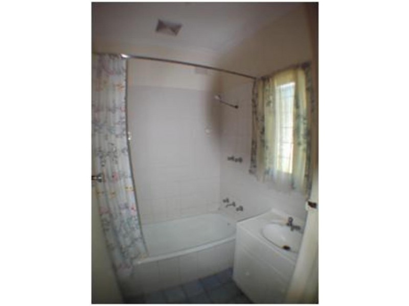 38 NORTHAMPTON CR, Elizabeth East SA 5112