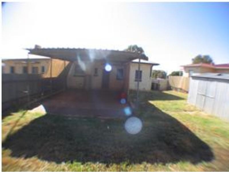 38 NORTHAMPTON CR, Elizabeth East SA 5112