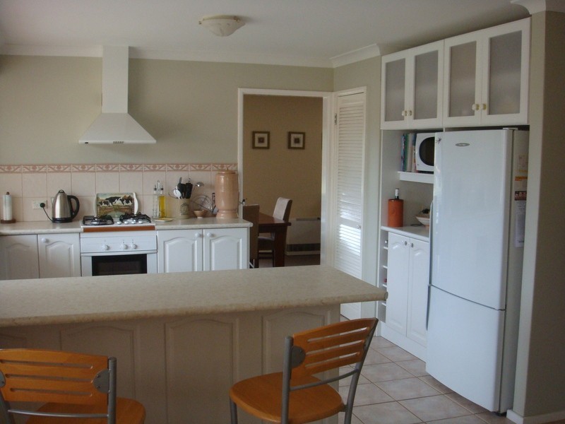 37 Scenic Drive, Maida Vale WA 6057