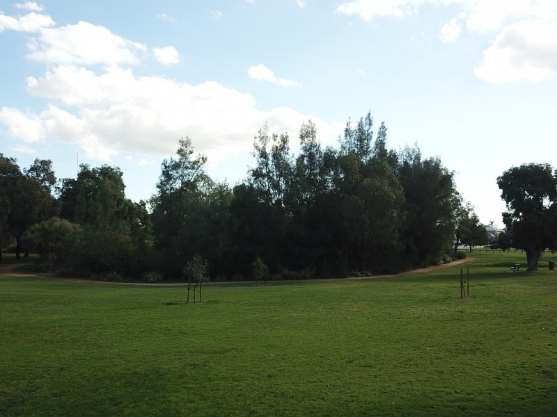 10B Fleetwood Road, Lynwood WA 6147