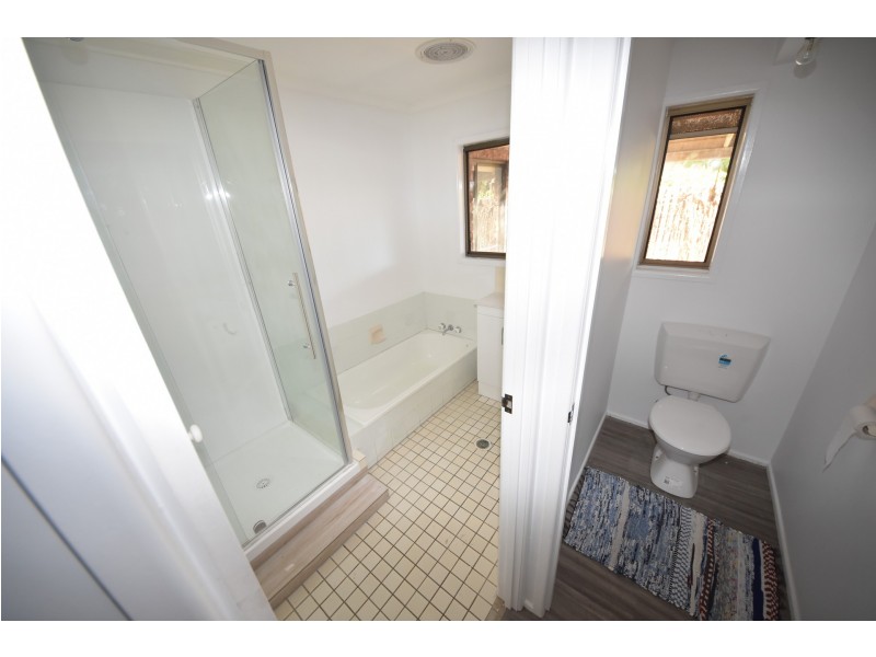 27 Pittman st, Beaconsfield QLD 4740