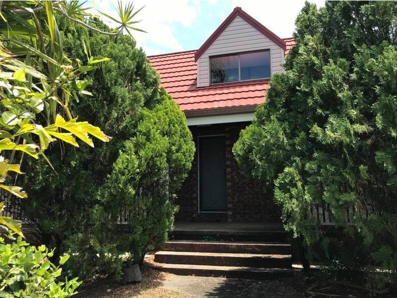 27 Pittman st, Beaconsfield QLD 4740