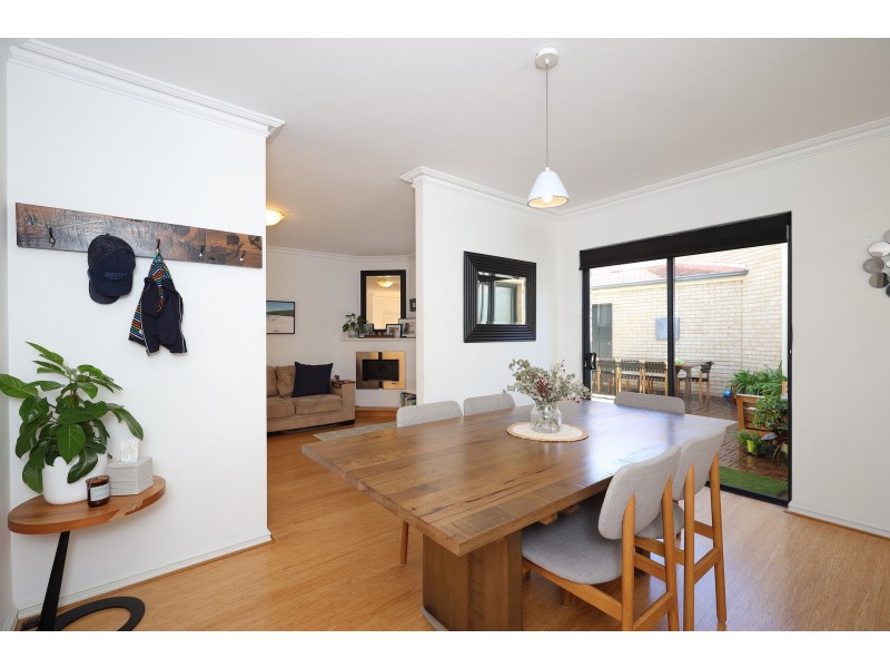 253 Woodside Street, Doubleview WA 6018