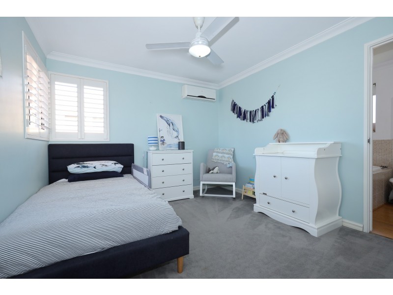 253 Woodside Street, Doubleview WA 6018