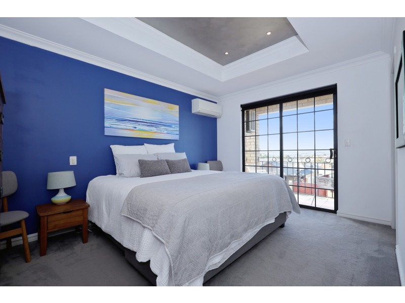 253 Woodside Street, Doubleview WA 6018