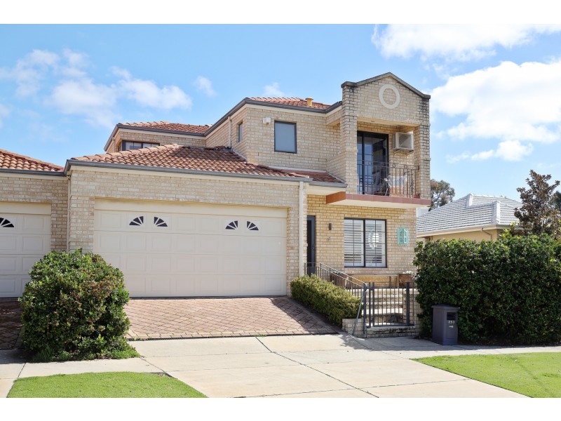253 Woodside Street, Doubleview WA 6018
