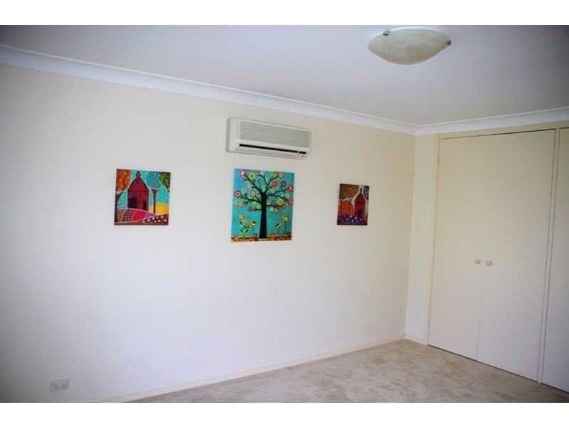 11 Saurel Way, Ferndale WA 6148