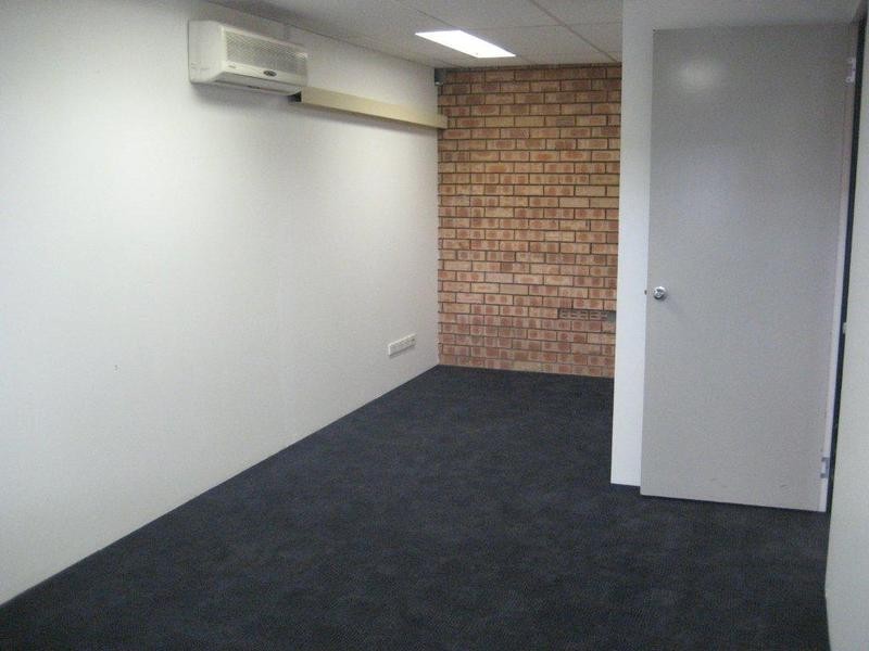 11/91 Champion Drive, Kelmscott WA 6111