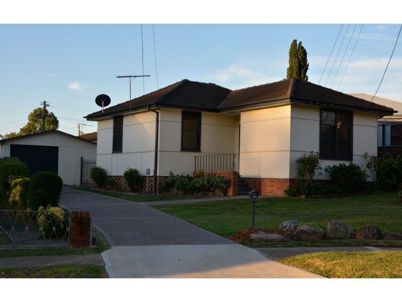 33 Purcell Crescent, Lalor Park NSW 2147