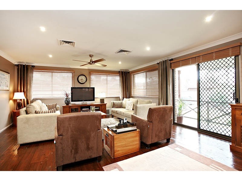 33 Enfield Street, Jamisontown NSW 2750