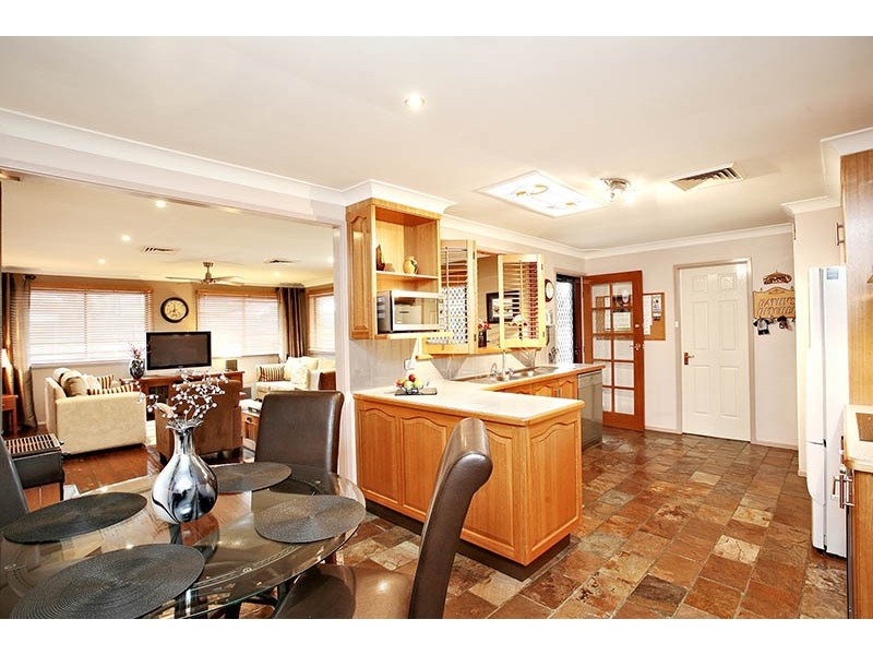 33 Enfield Street, Jamisontown NSW 2750