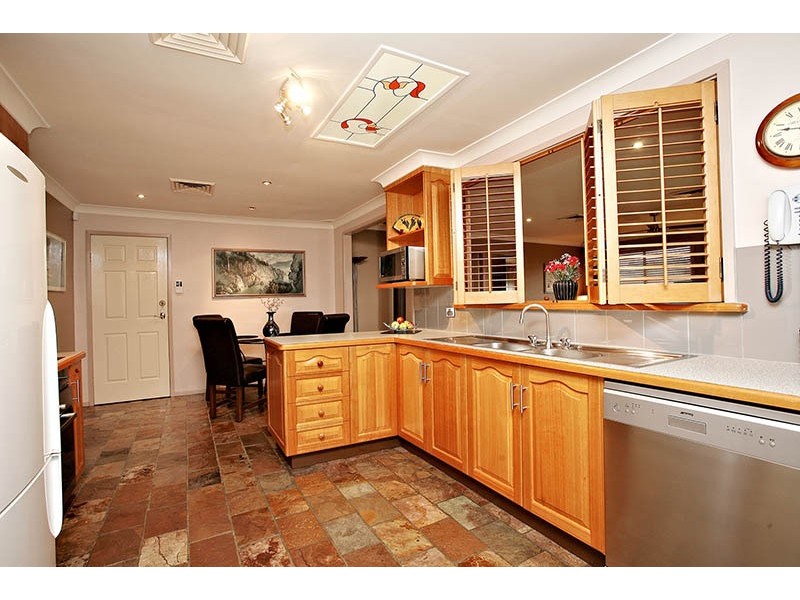 33 Enfield Street, Jamisontown NSW 2750