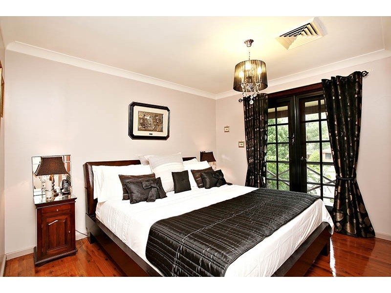 33 Enfield Street, Jamisontown NSW 2750