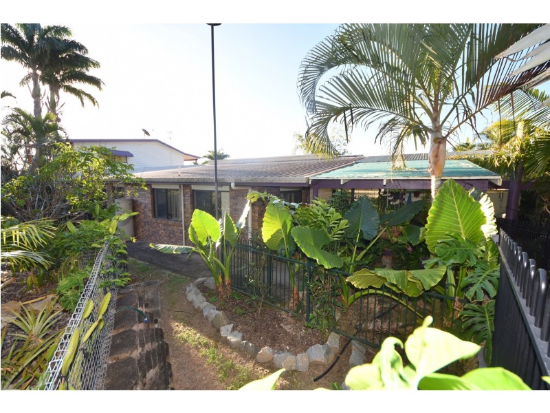 2b Eulbertie Avenue, Eimeo QLD 4740