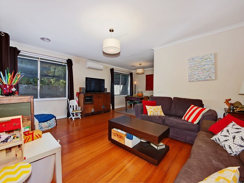 2 Elamo Road, Healesville VIC 3777